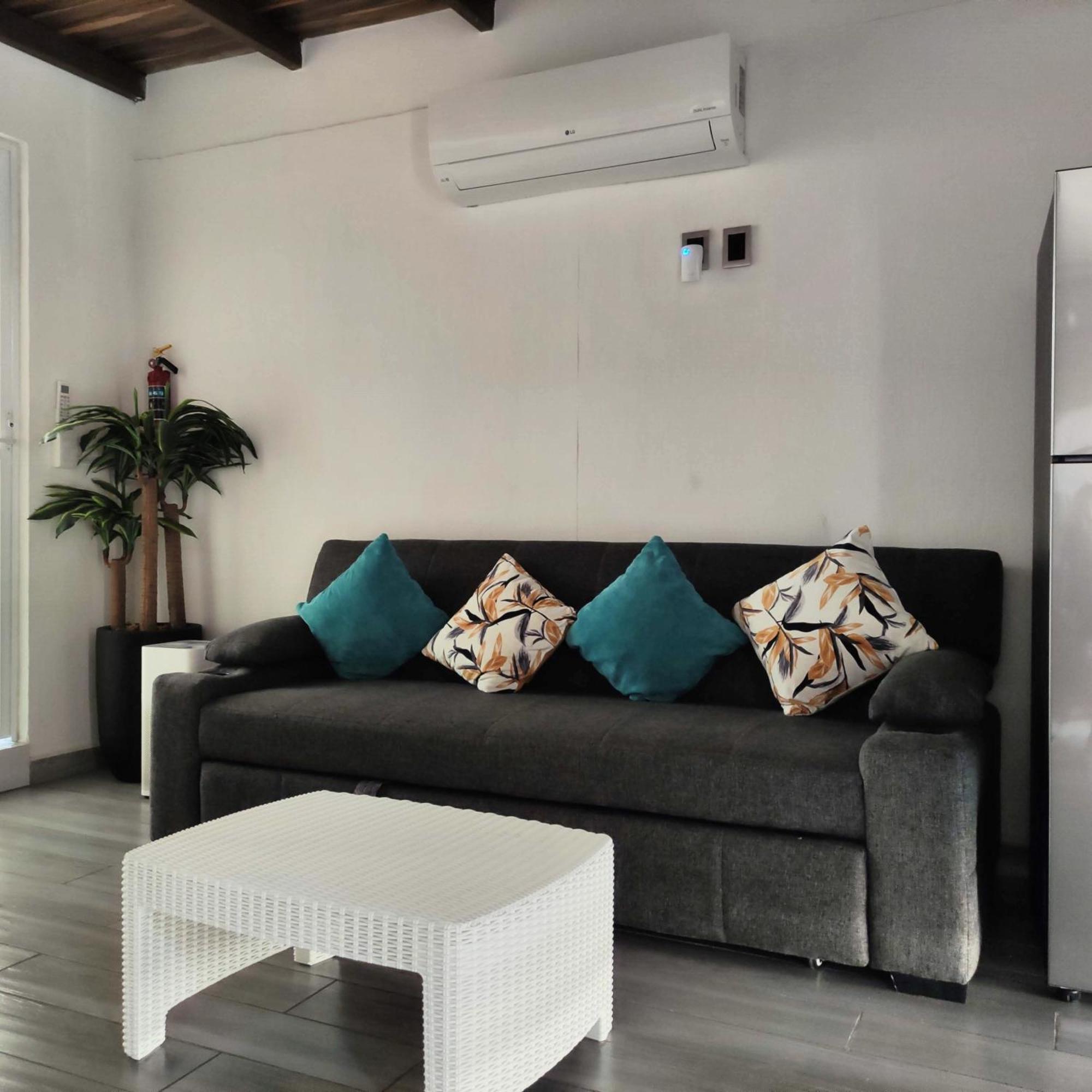 Moderno Depa Con Terraza Y Vista Extraordinaria Lejlighed Manzanillo Eksteriør billede